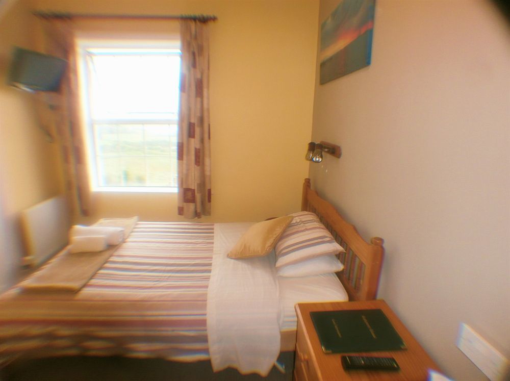 Rathmore House Bed & Breakfast Baltimore Buitenkant foto
